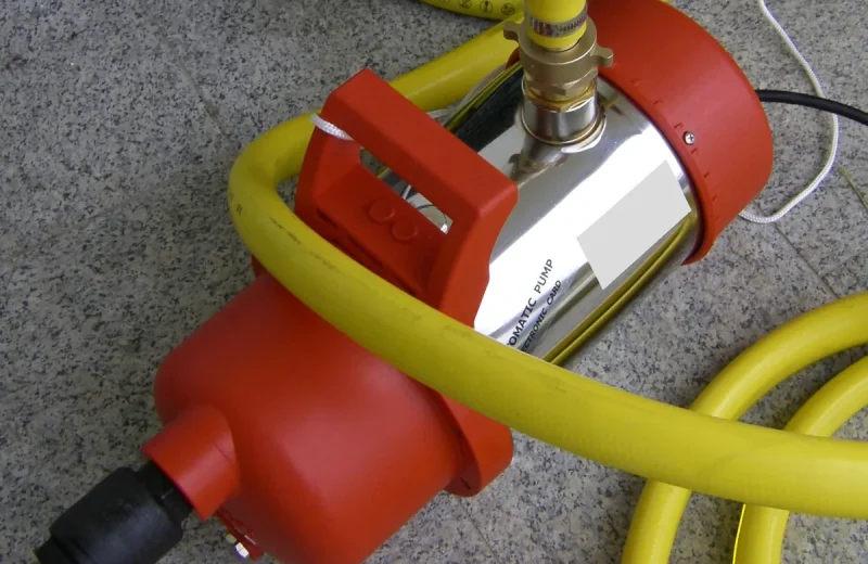SFA ou pompe Grundfos macératrice : quel choix selon l&rsquo;usage