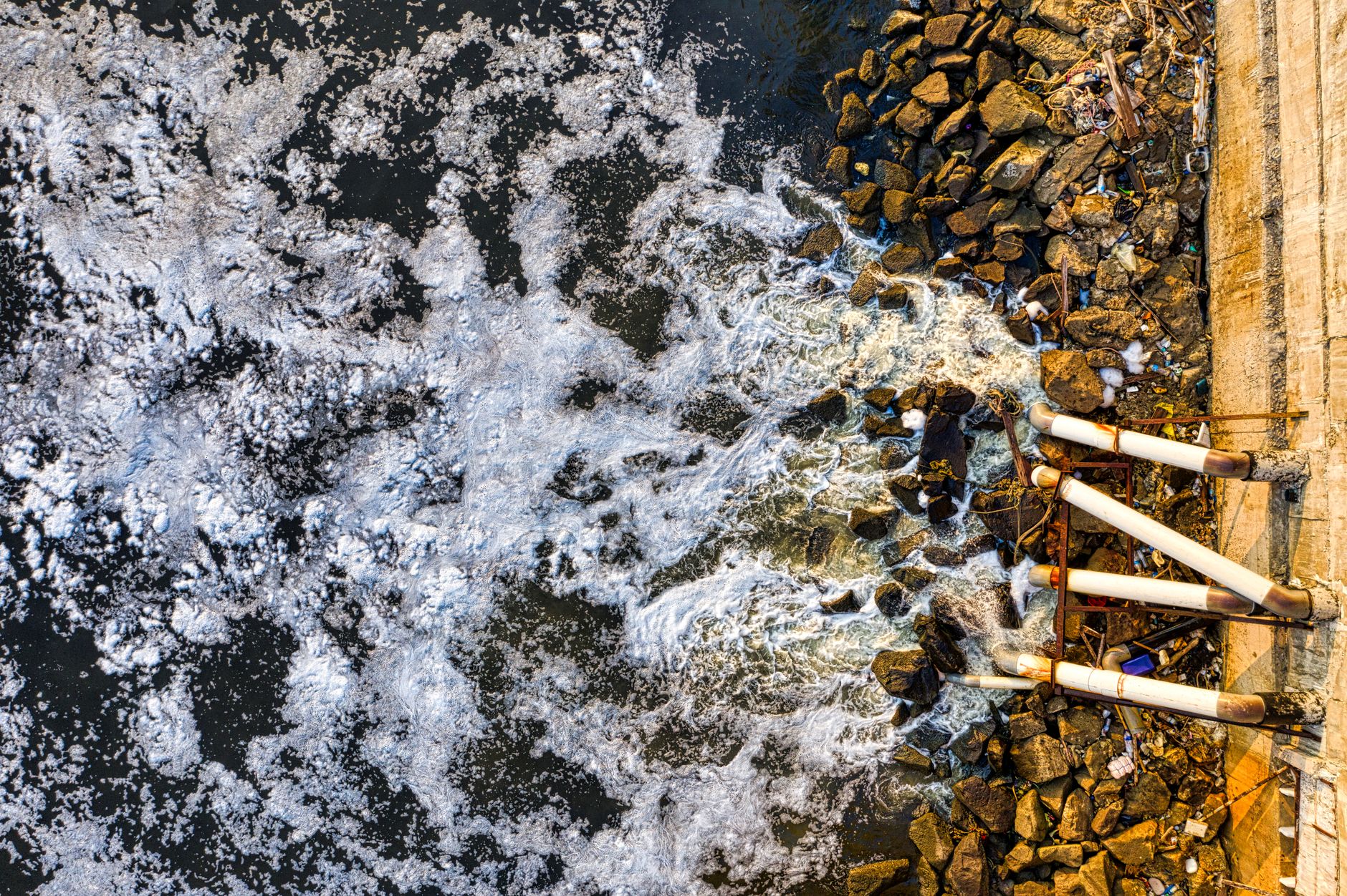 Réduire nitrates et contaminants de l'eau domestique